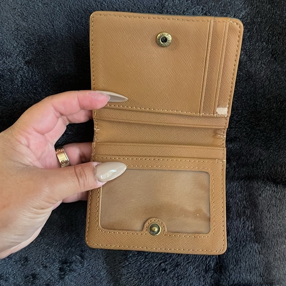 Mini Fossil Wallet - Picture 2 of 5